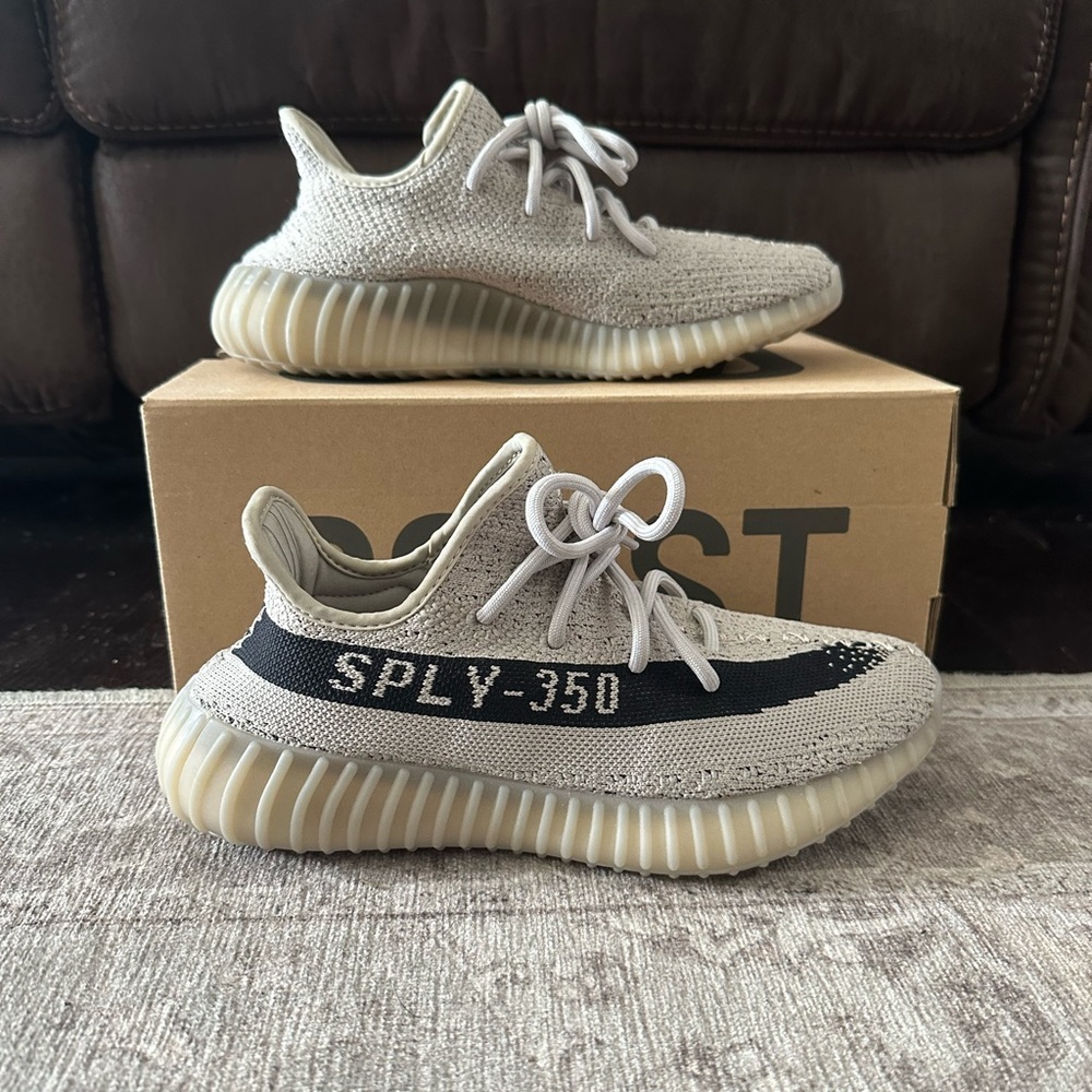 YEEZY boost 350 V2